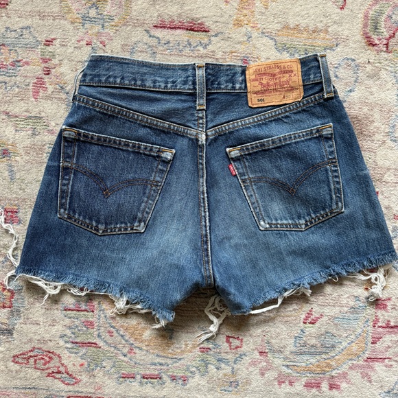 Vintage Levi’s 501 Jean shorts - Picture 2 of 6